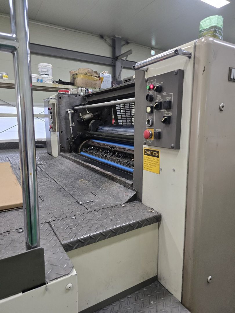 Mitsubishi D3000LS-6+TC+ED año 2002 impresion offset 6 colores en linea mas barniz - Image 10